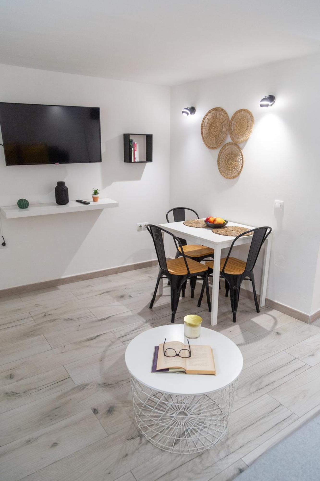 מאלגה Urban Duplex City Centre מראה חיצוני תמונה