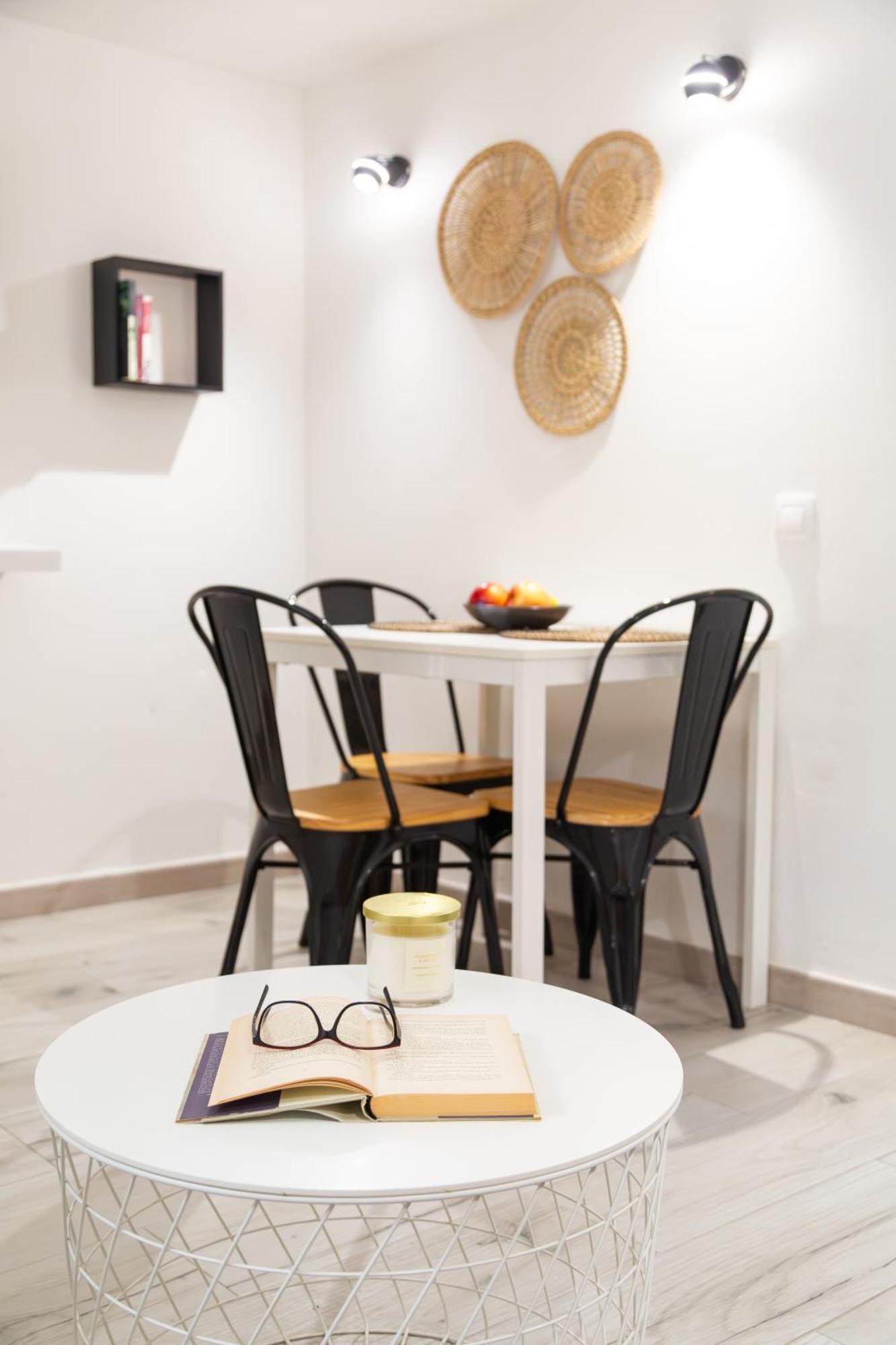 מאלגה Urban Duplex City Centre מראה חיצוני תמונה